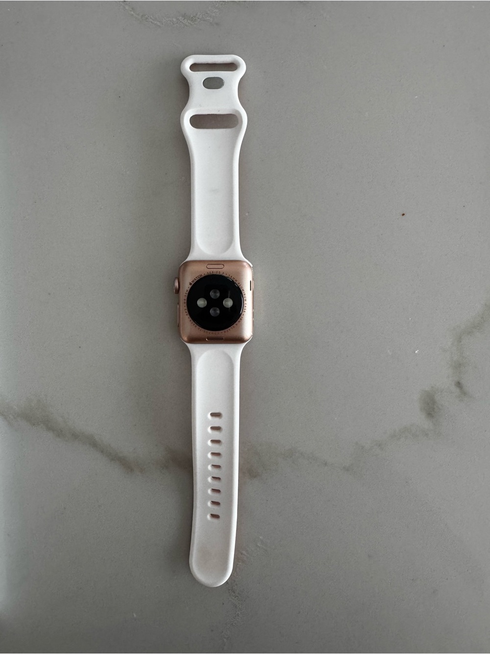 Apple Watch Series 3 - Picture 2 of 4